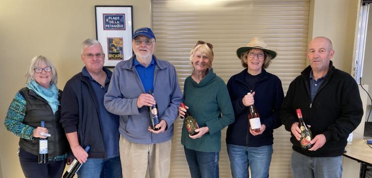 Mary (visiting from Pyrinees Petanque Club), Tony, Howard, Trish, Helen & Wayne.